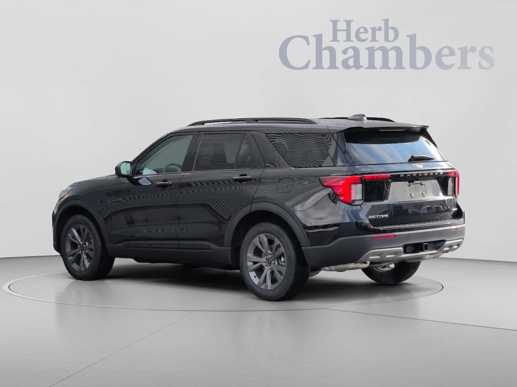 New 2026 Ford Explorer Active w/200A Pkg SUV