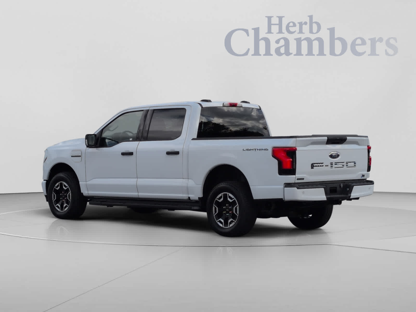 Certified 2023 Ford F-150 Lightning XLT 4WD Supercrew 5.5 Box Truck SuperCrew Cab