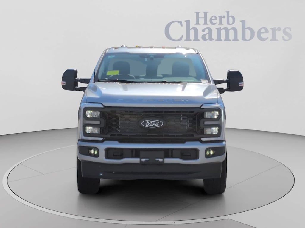 New 2027 Ford Super Duty F-350 SRW Pickup XL 4WD Reg Cab 8 Box Truck Regular Cab