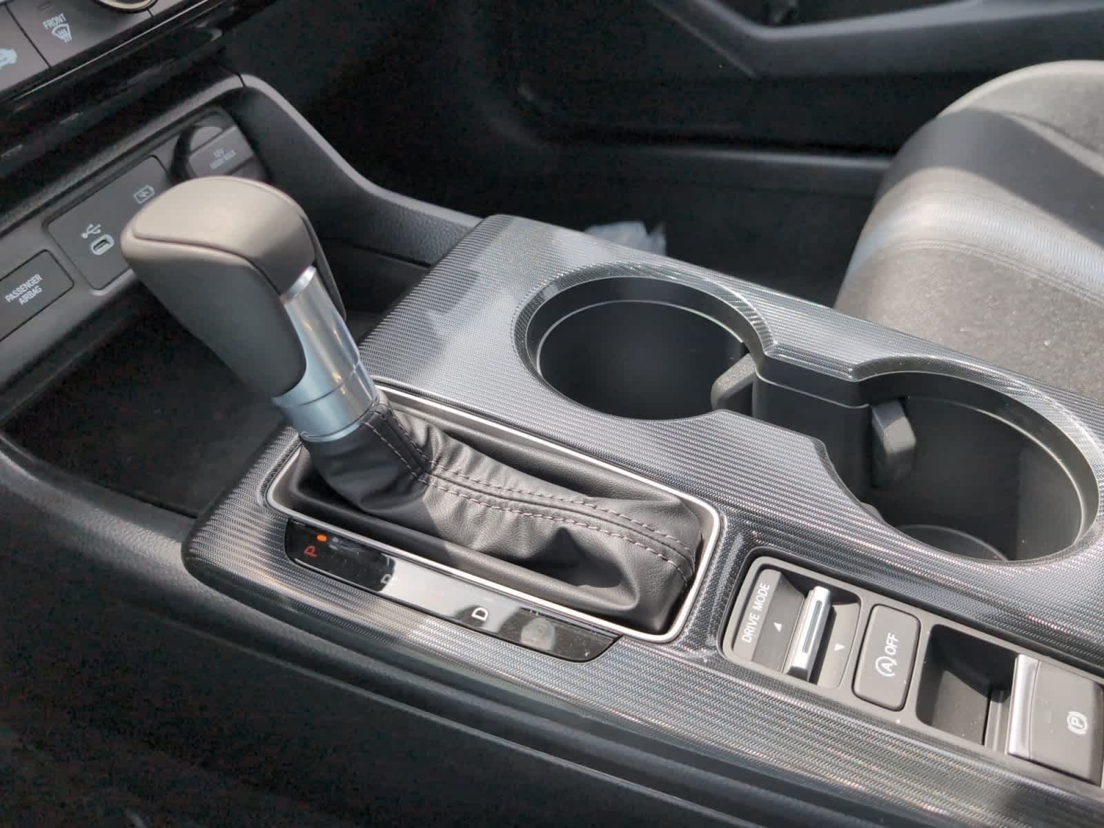 2026 Honda Civic Hatchback Sport - Photo 15