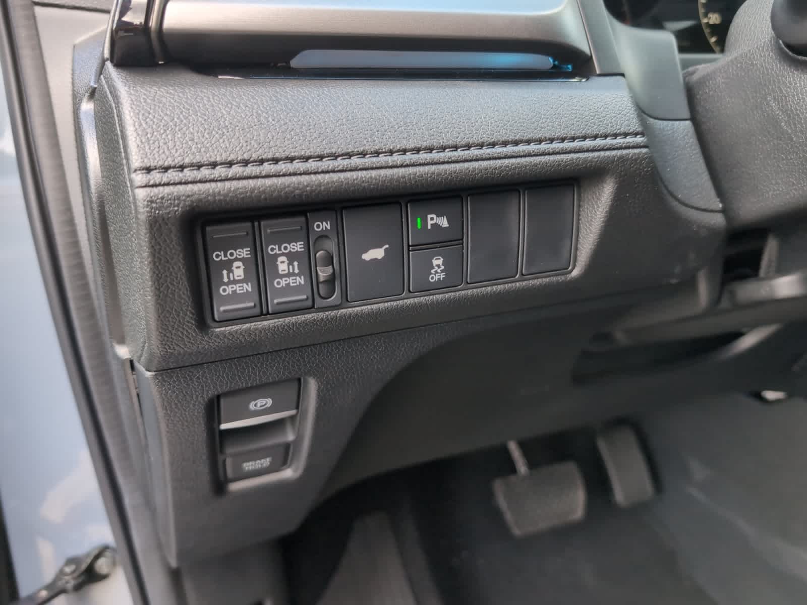 2026 Honda Odyssey Touring - Photo 23