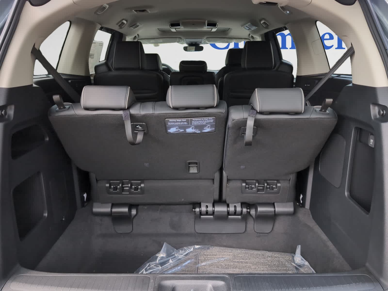 2026 Honda Odyssey Touring - Photo 3