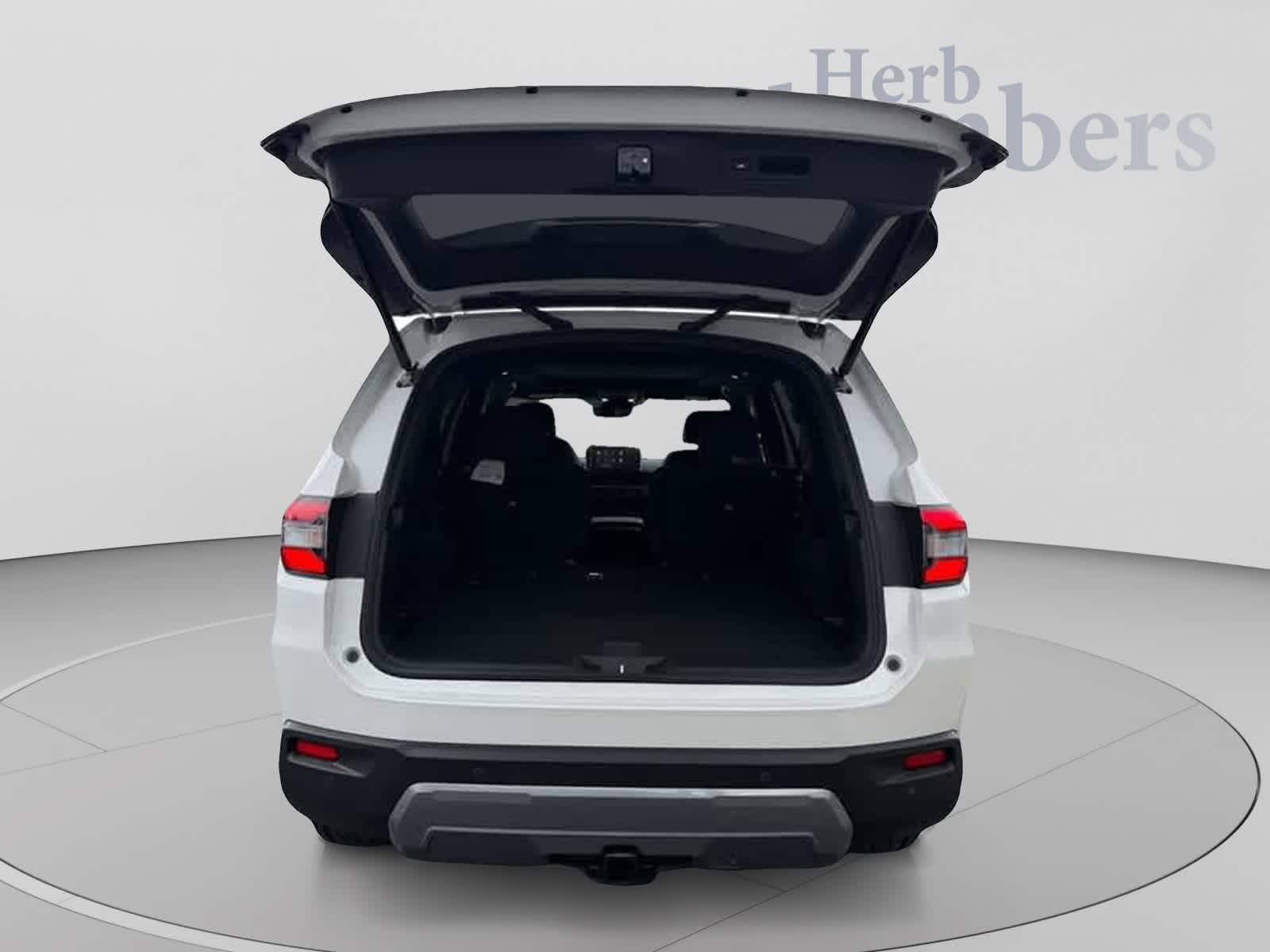 New 2026 Honda Pilot TrailSport SUV