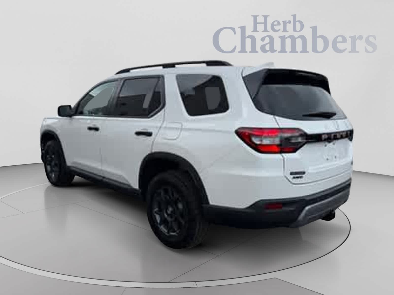 New 2026 Honda Pilot TrailSport SUV