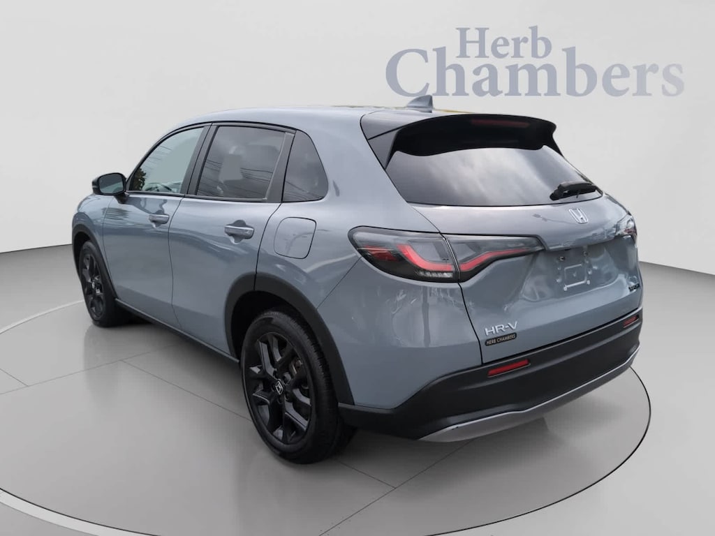 Used 2024 Honda HR-V Sport w/BSI SUV