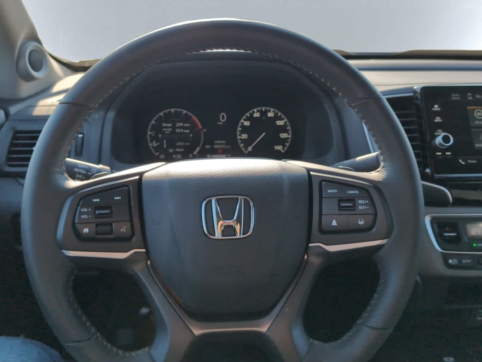 2025 Honda Ridgeline Sport - Photo 10