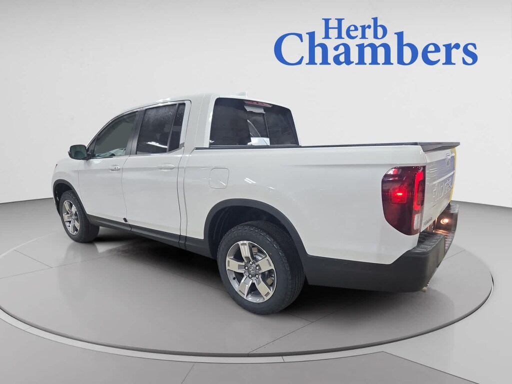 New 2026 Honda Ridgeline RTL Truck Crew Cab