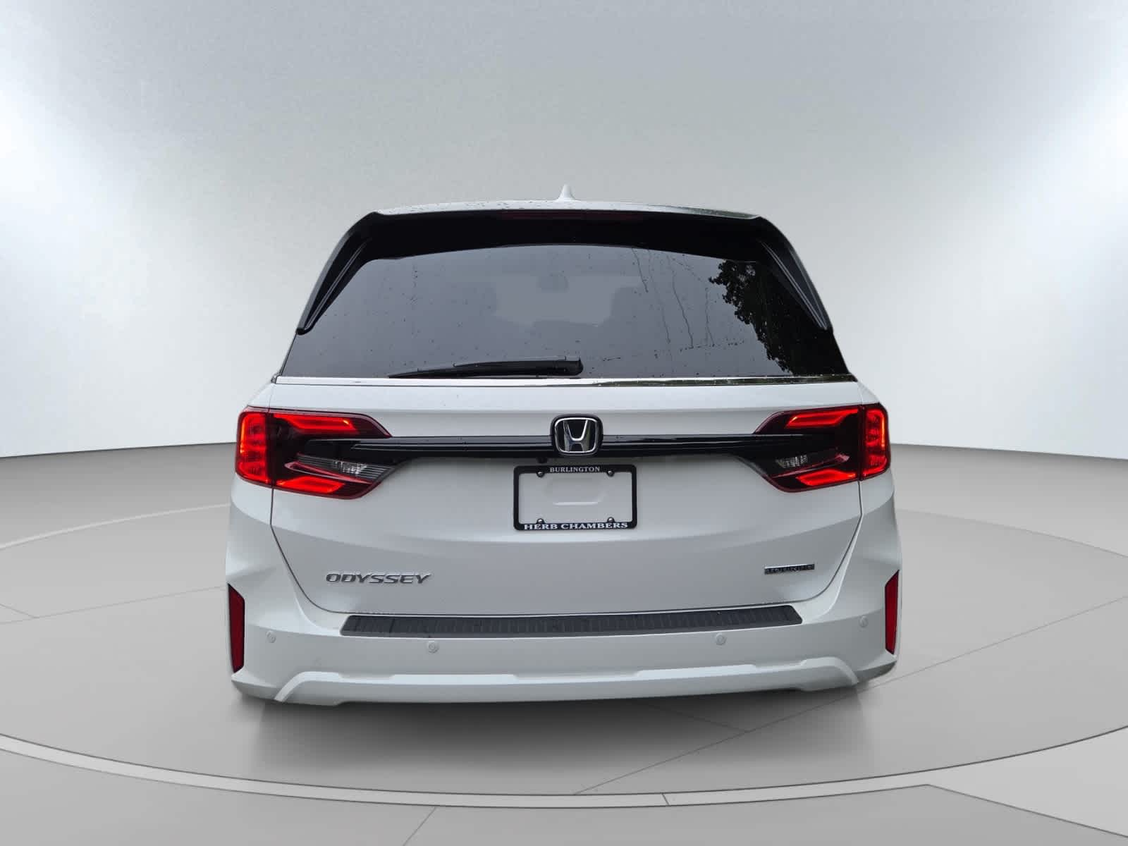 2026 Honda Odyssey Touring - Photo 11