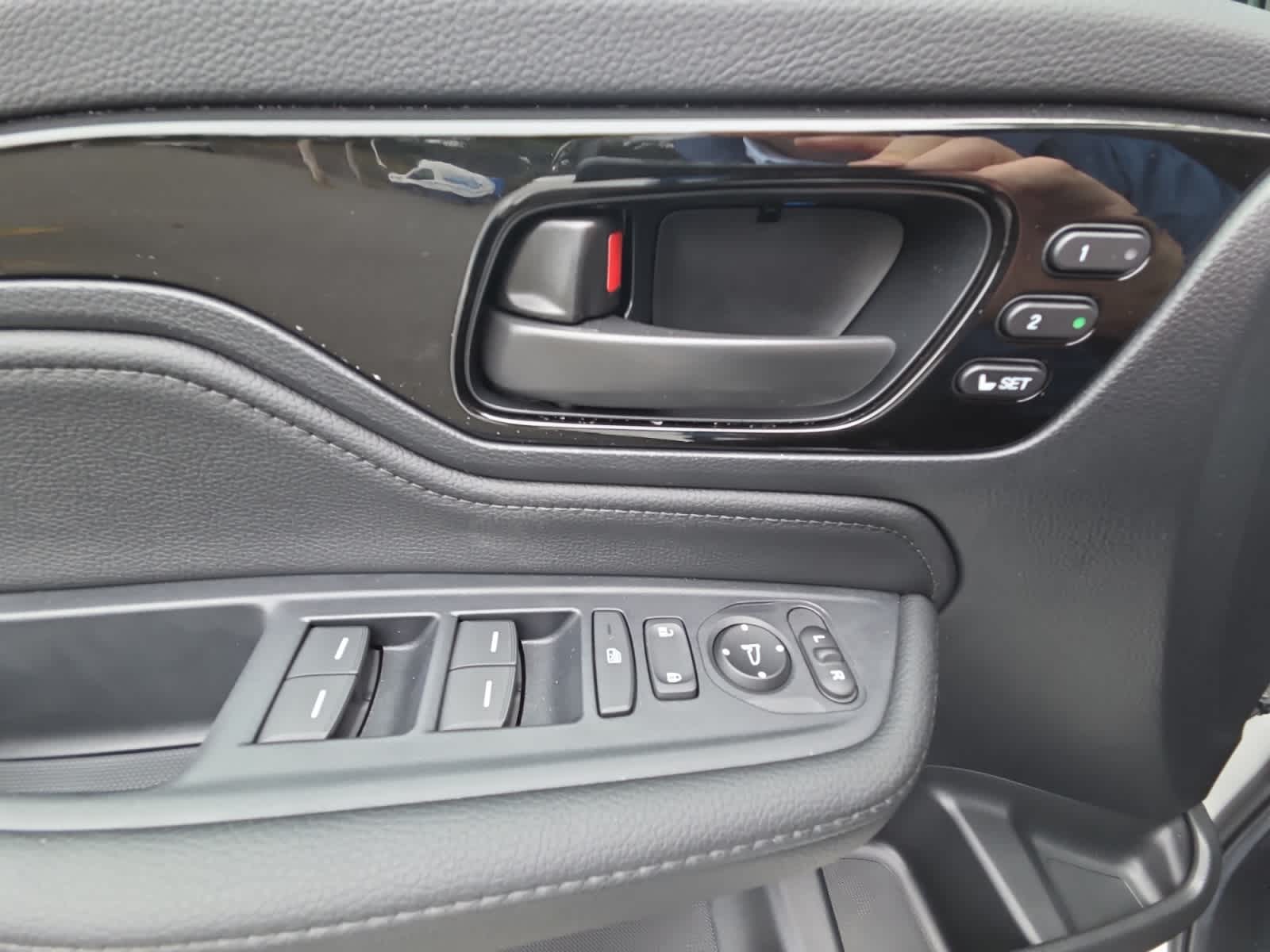 2026 Honda Odyssey Touring - Photo 28