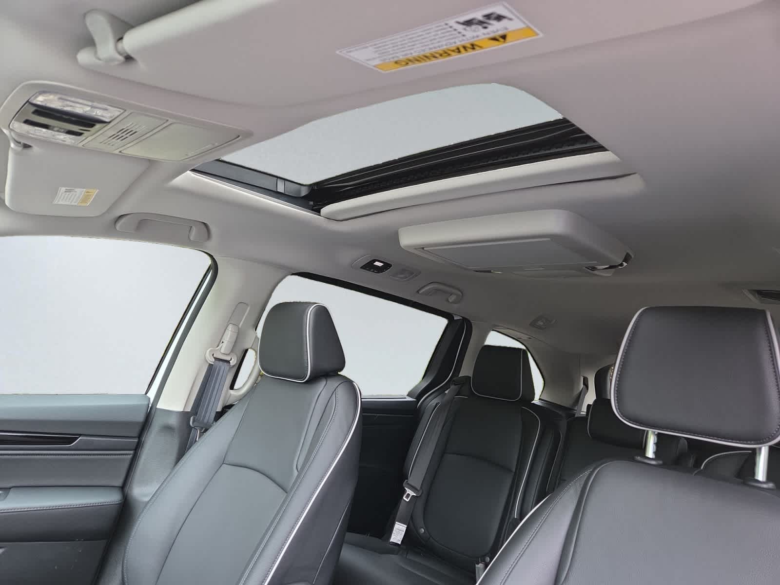 2026 Honda Odyssey Touring - Photo 16