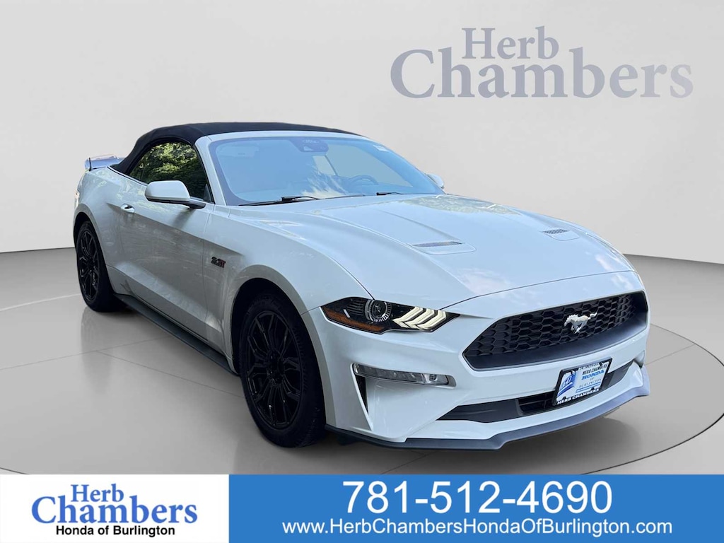 Used 2021 Ford Mustang Convertible