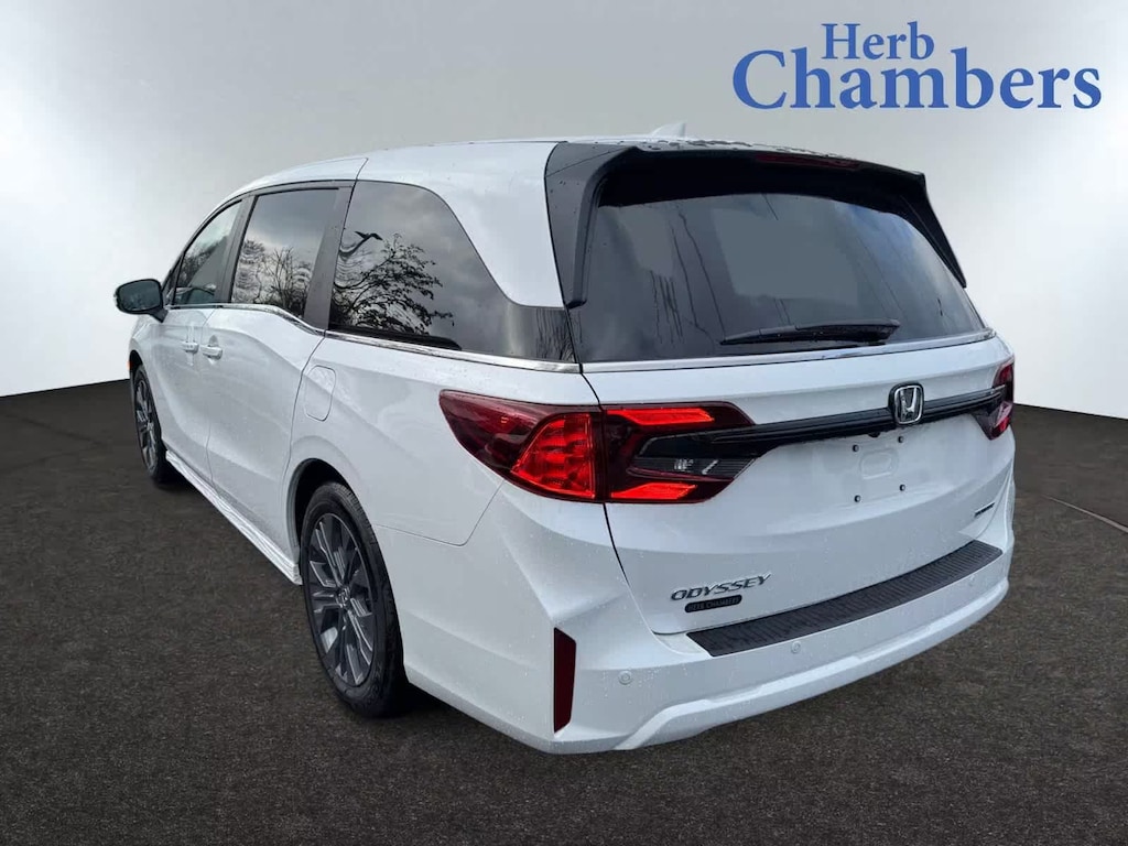 New 2026 Honda Odyssey Touring Van Passenger