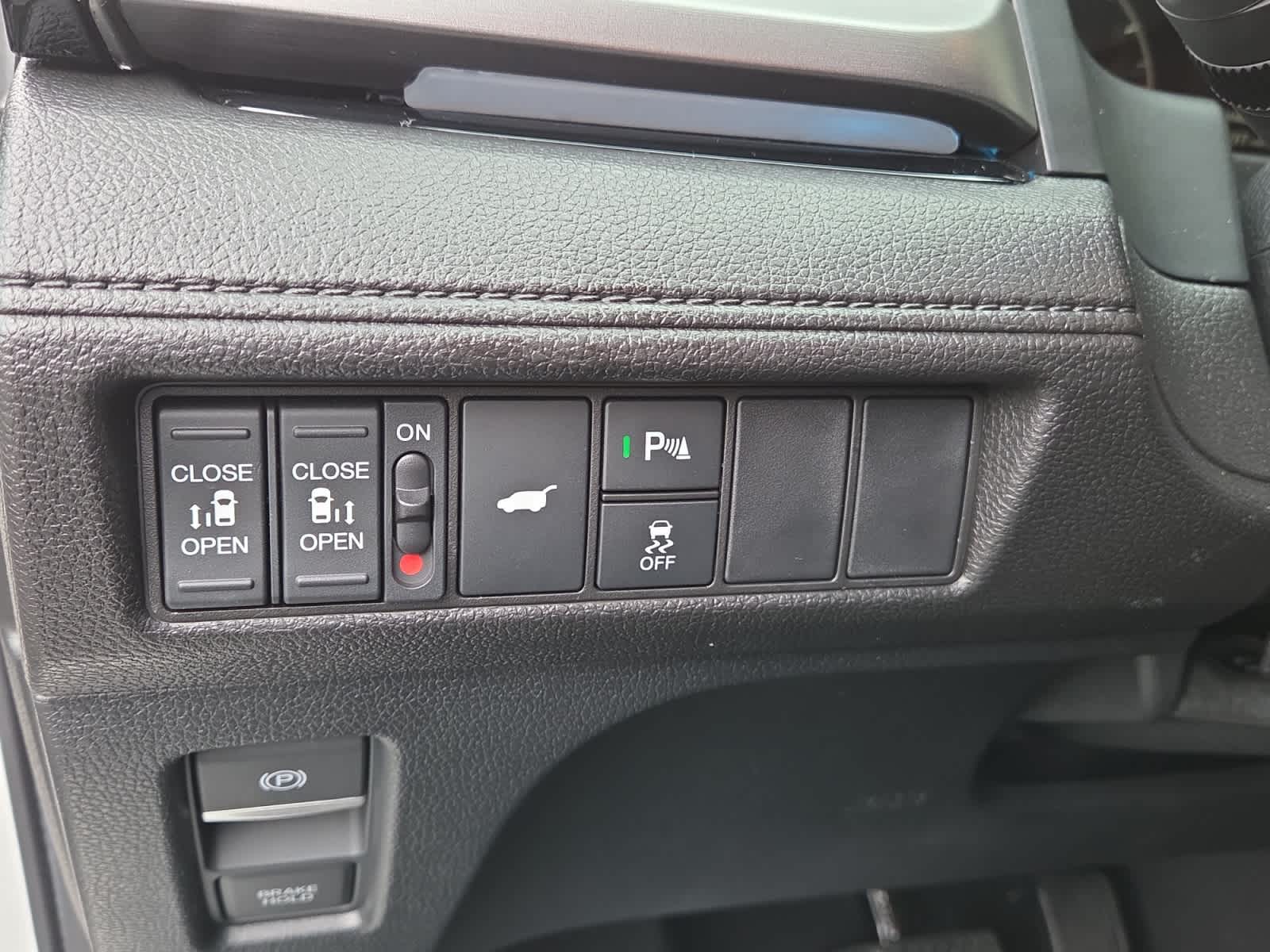2026 Honda Odyssey Touring - Photo 29