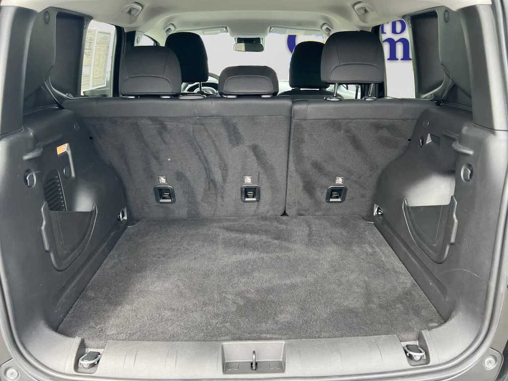Used 2023 Jeep Renegade Latitude SUV