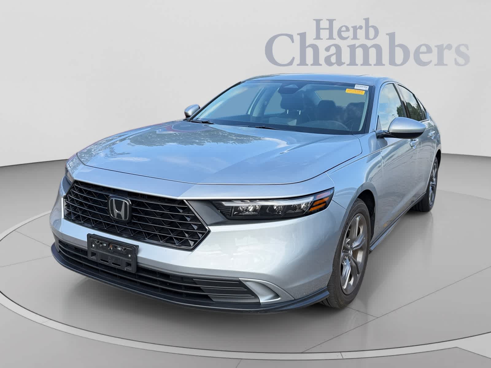Used 2024 Honda Accord EX Sedan