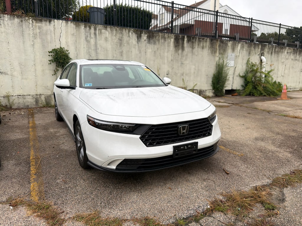 Used 2023 Honda Accord EX w/BSI Sedan