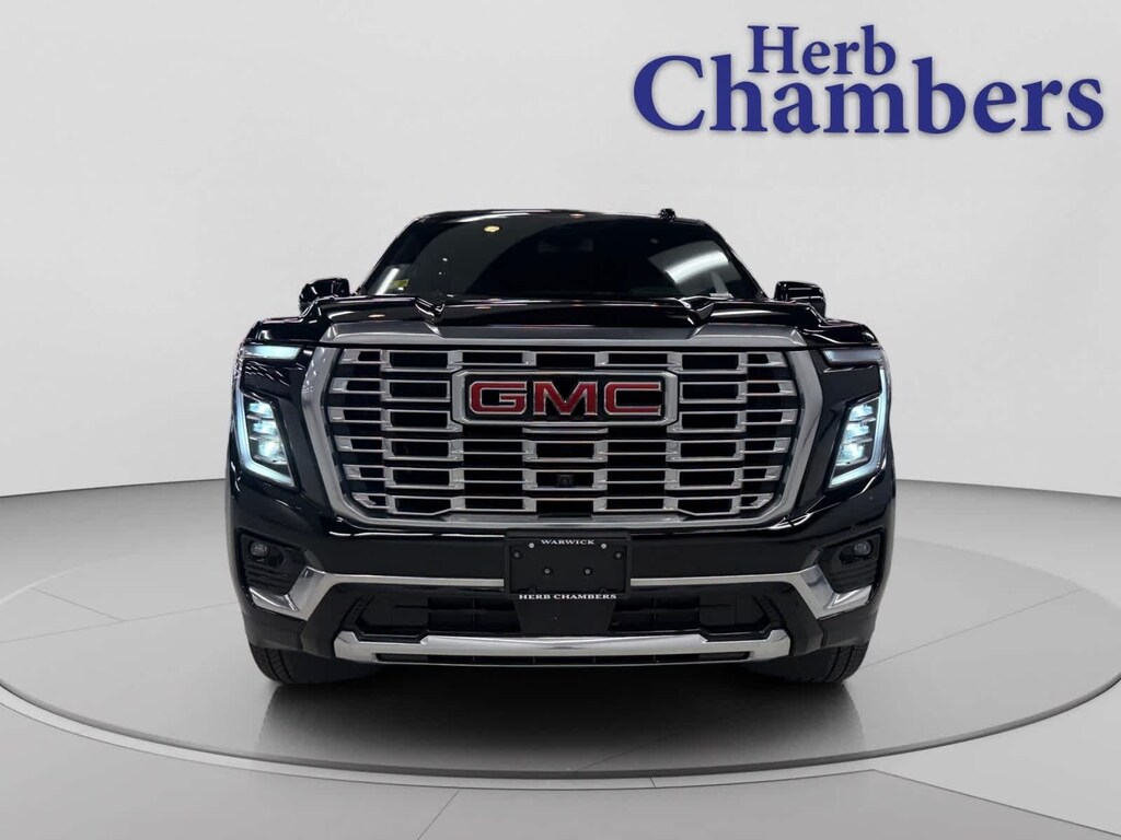 Used 2025 GMC Yukon XL Denali SUV