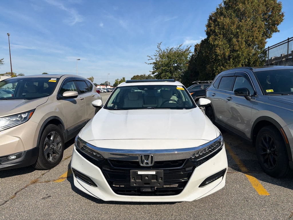 Used 2018 Honda Accord Touring Sedan
