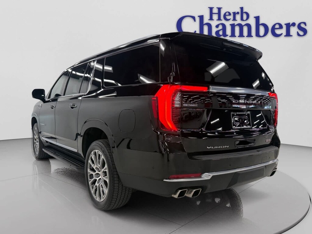 Used 2025 GMC Yukon XL Denali SUV