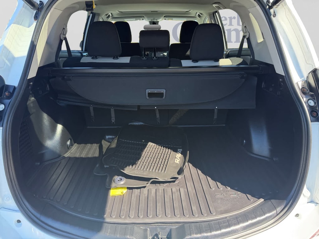 Used 2018 Toyota RAV4 XLE SUV