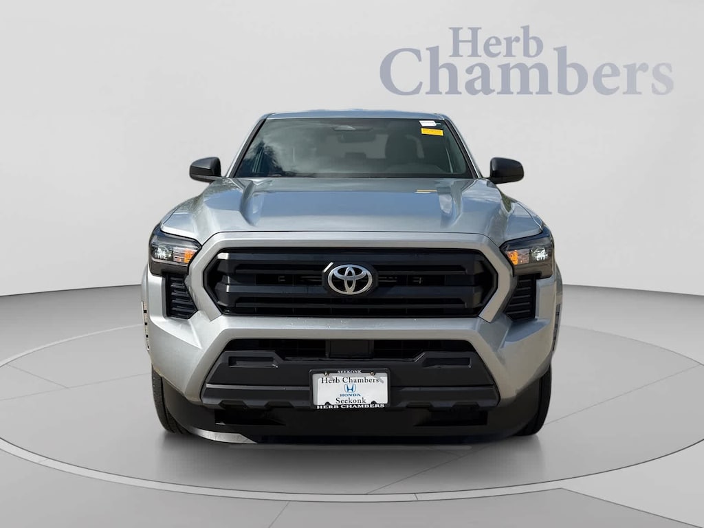 Used 2025 Toyota Tacoma SR Truck Double Cab