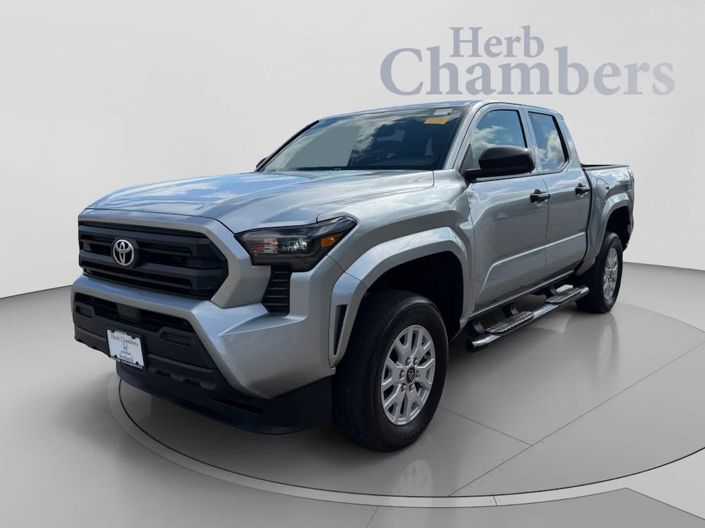 Used 2025 Toyota Tacoma SR Truck Double Cab