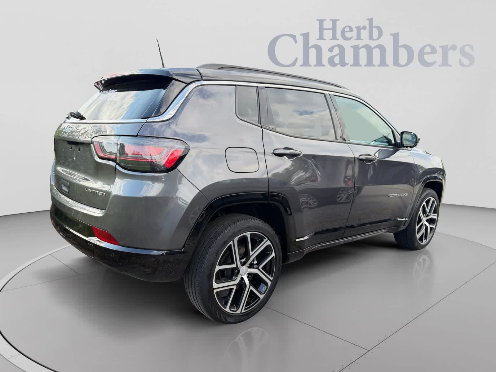 Used 2024 Jeep Compass Limited SUV