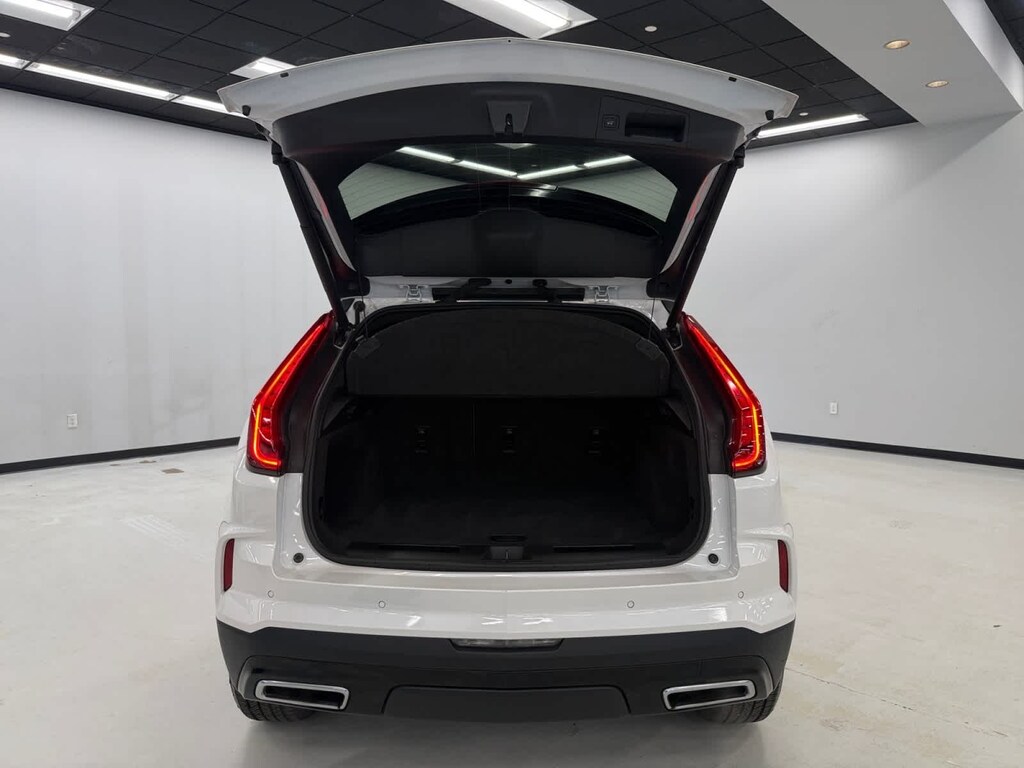 Used 2024 CADILLAC XT4 Premium Luxury SUV