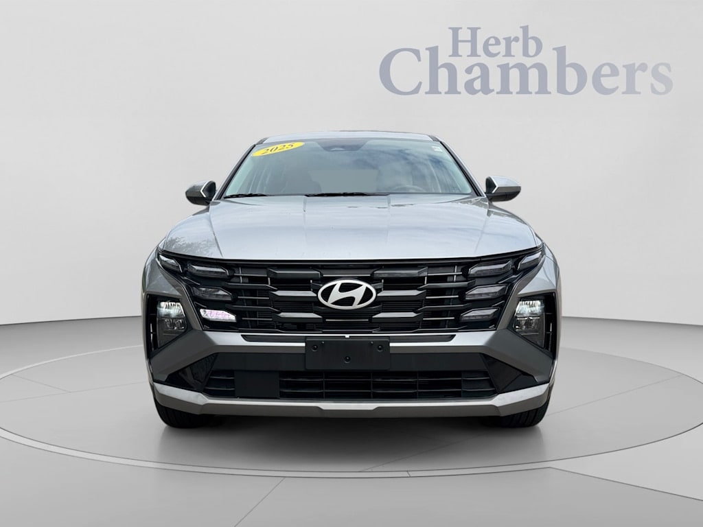 Used 2025 Hyundai Tucson SE SUV