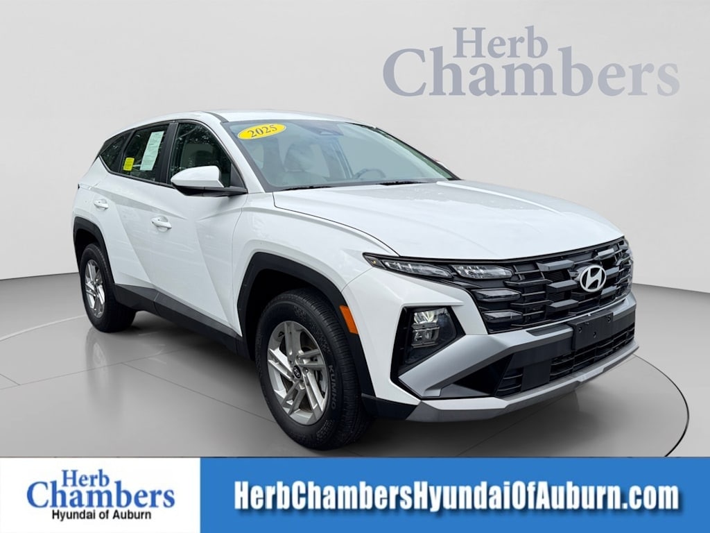 Used 2025 Hyundai Tucson SE SUV
