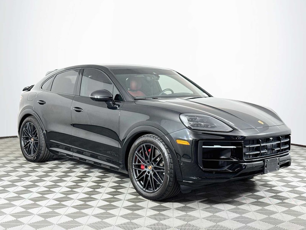 Used 2025 Porsche Cayenne GTS SUV