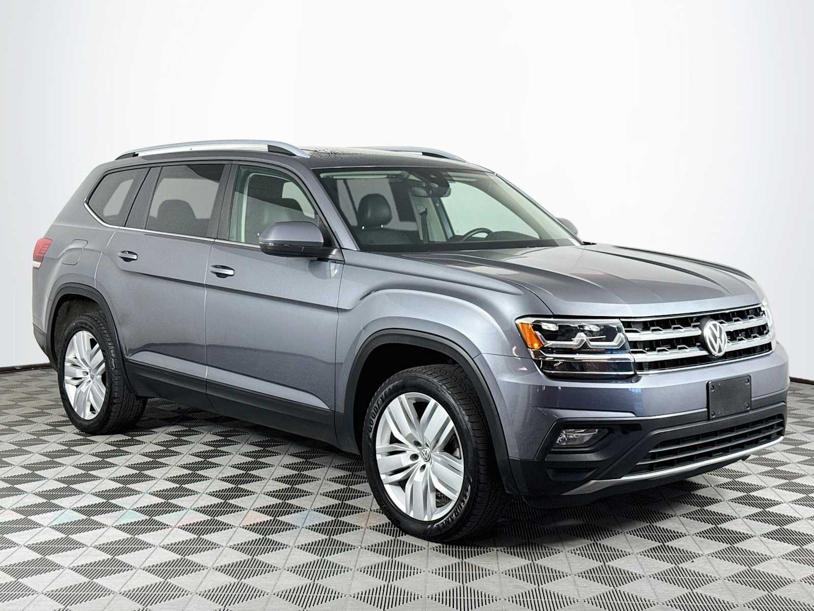 Used 2019 Volkswagen Atlas 3.6L V6 SE w/Technology SUV