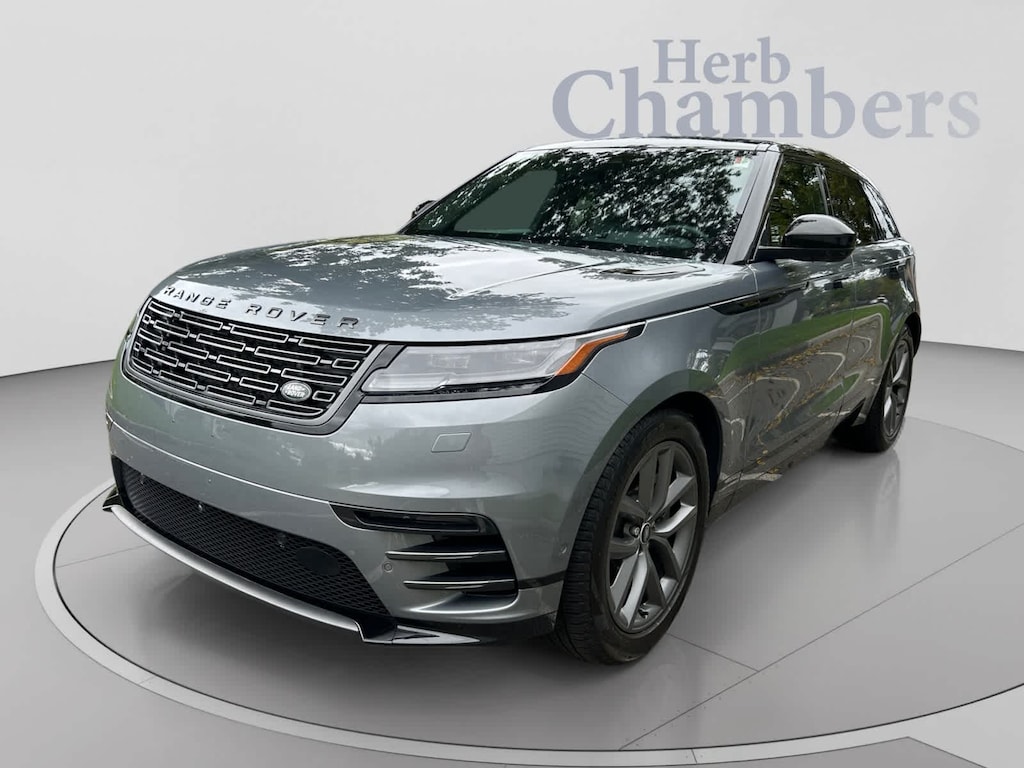 Used 2026 Land Rover Range Rover Velar Dynamic SE SUV