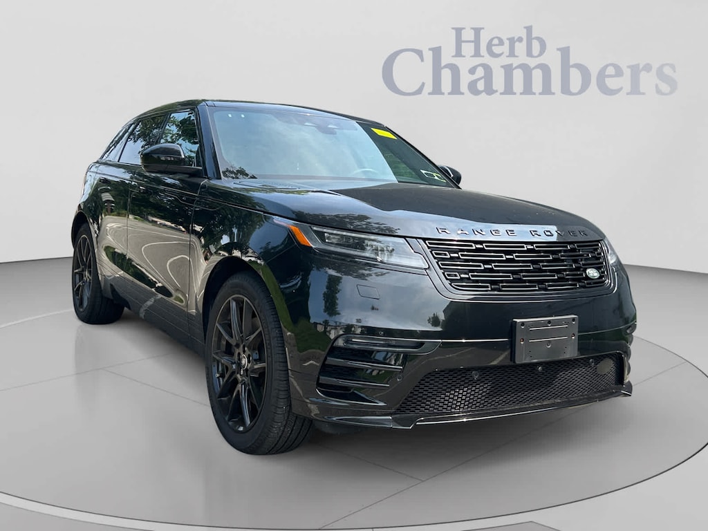 Used 2026 Land Rover Range Rover Velar Dynamic SE SUV