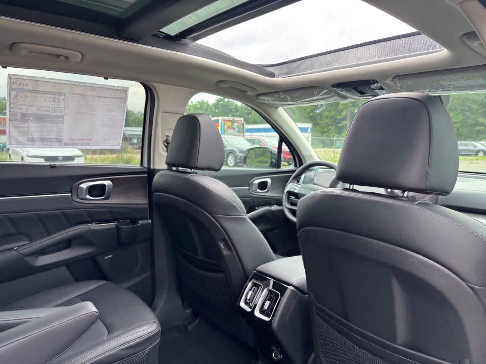 2026 Kia Sorento X-Line SX - Photo 18