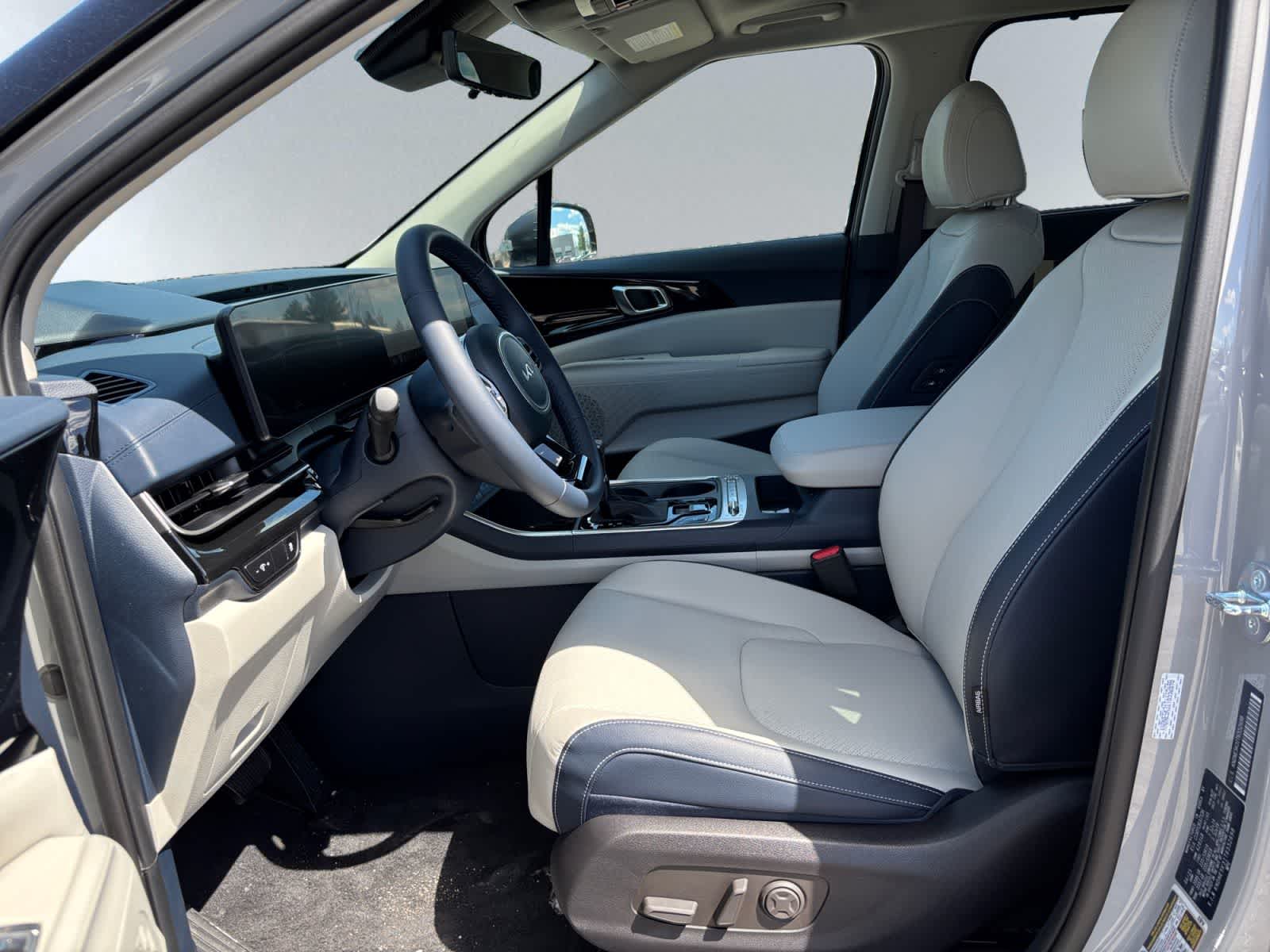 2026 Kia Carnival SX Prestige - Photo 9