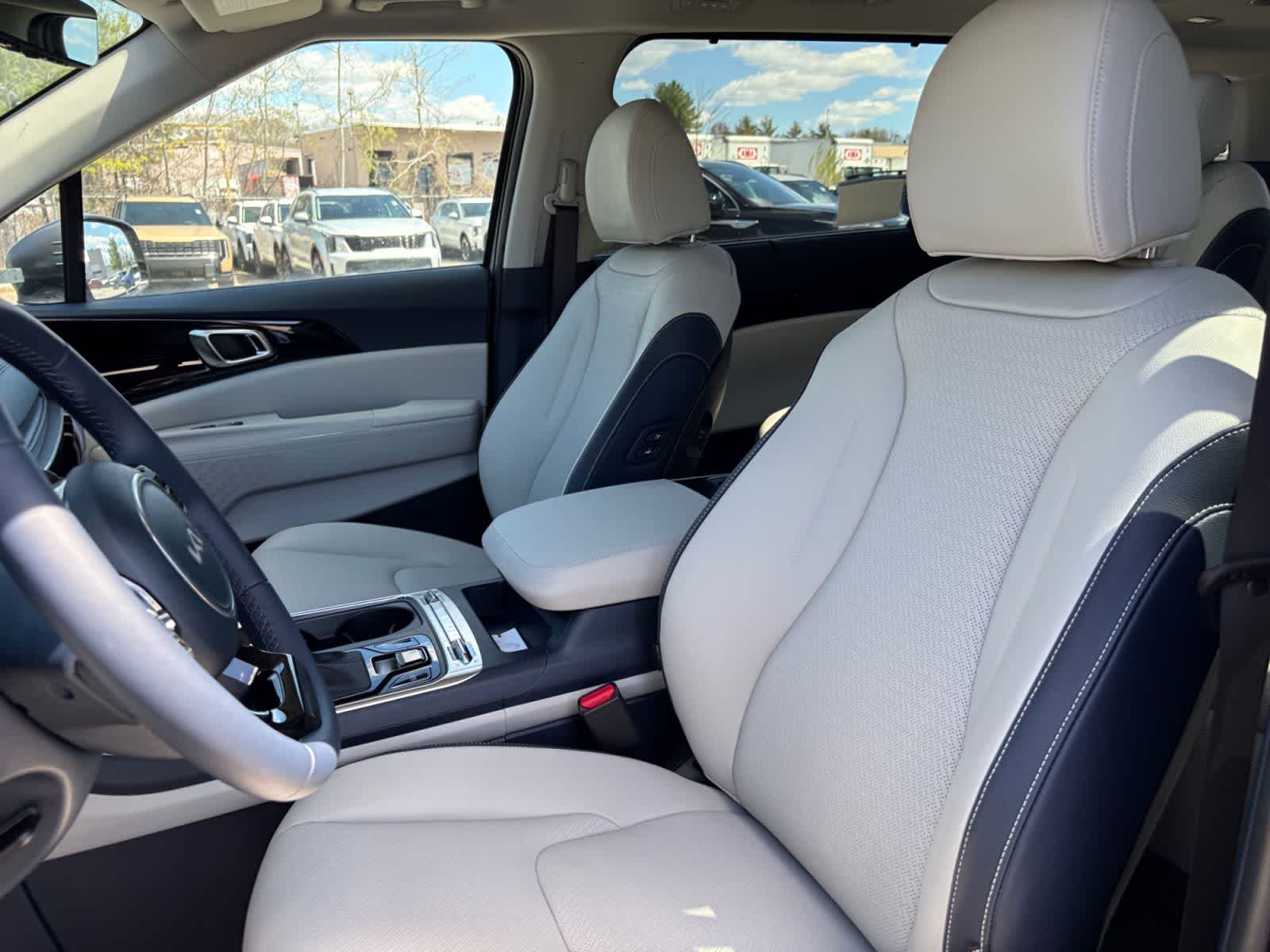 2026 Kia Carnival SX Prestige - Photo 16