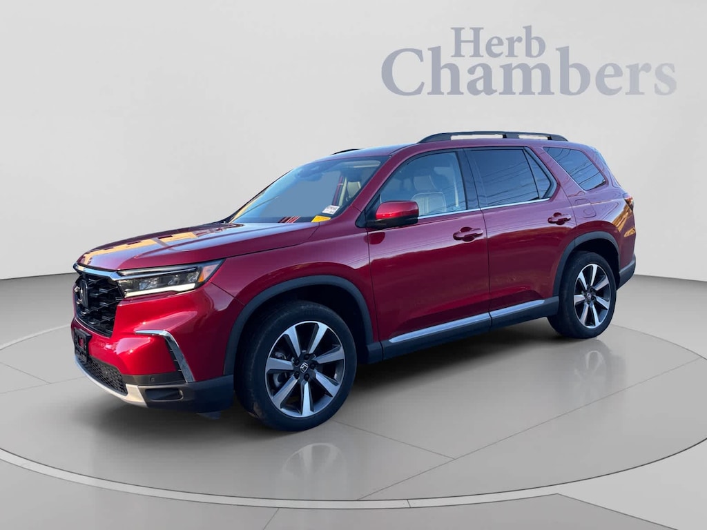 Used 2023 Honda Pilot Elite SUV