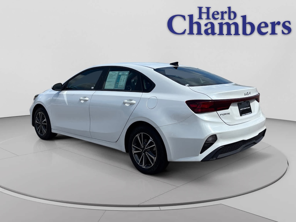 Certified 2024 Kia Forte LXS Sedan