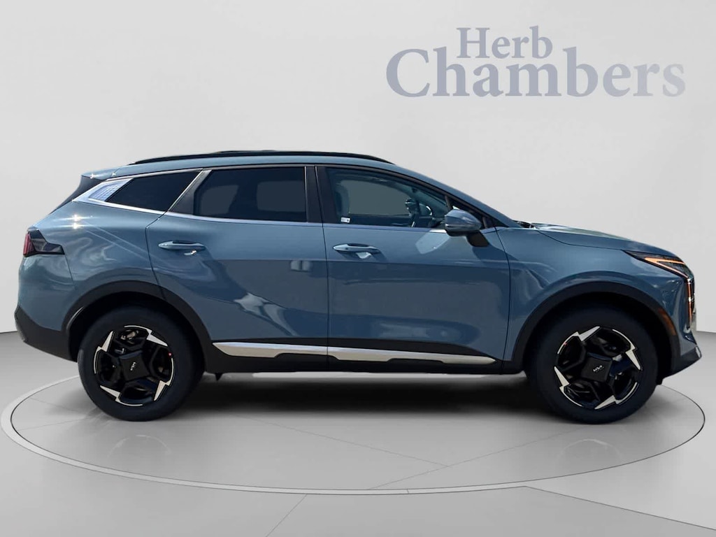 New 2027 Kia Sportage Hybrid EX SUV
