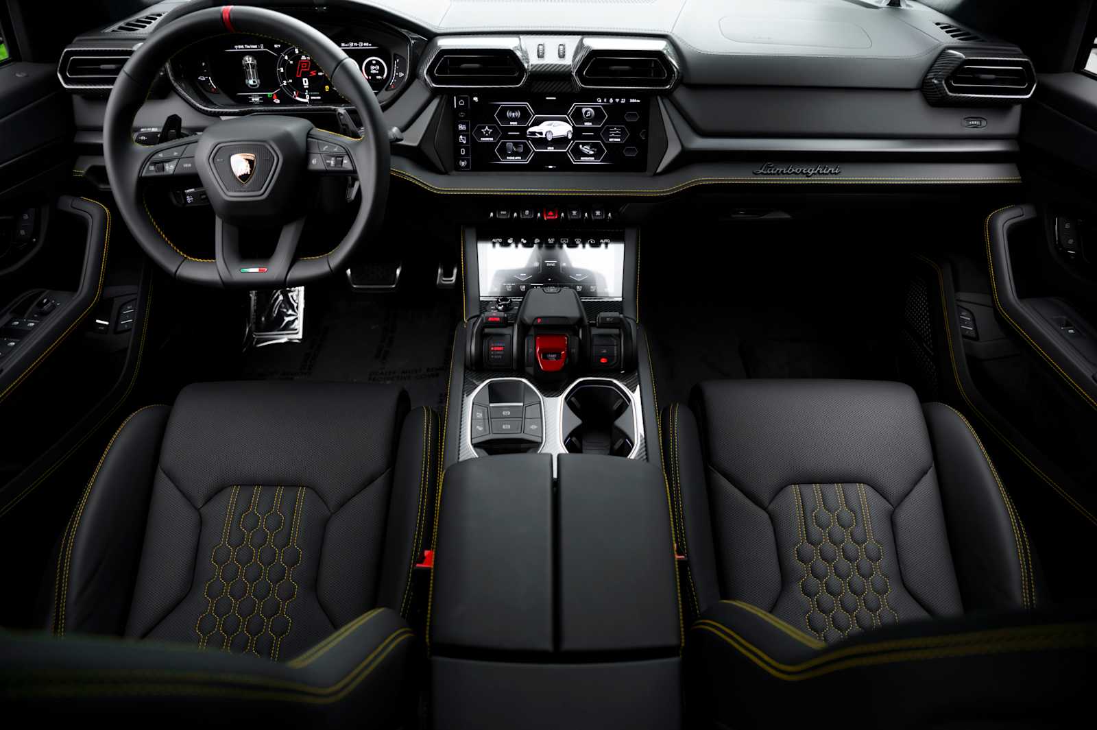 2026 Lamborghini Urus SE - Photo 40