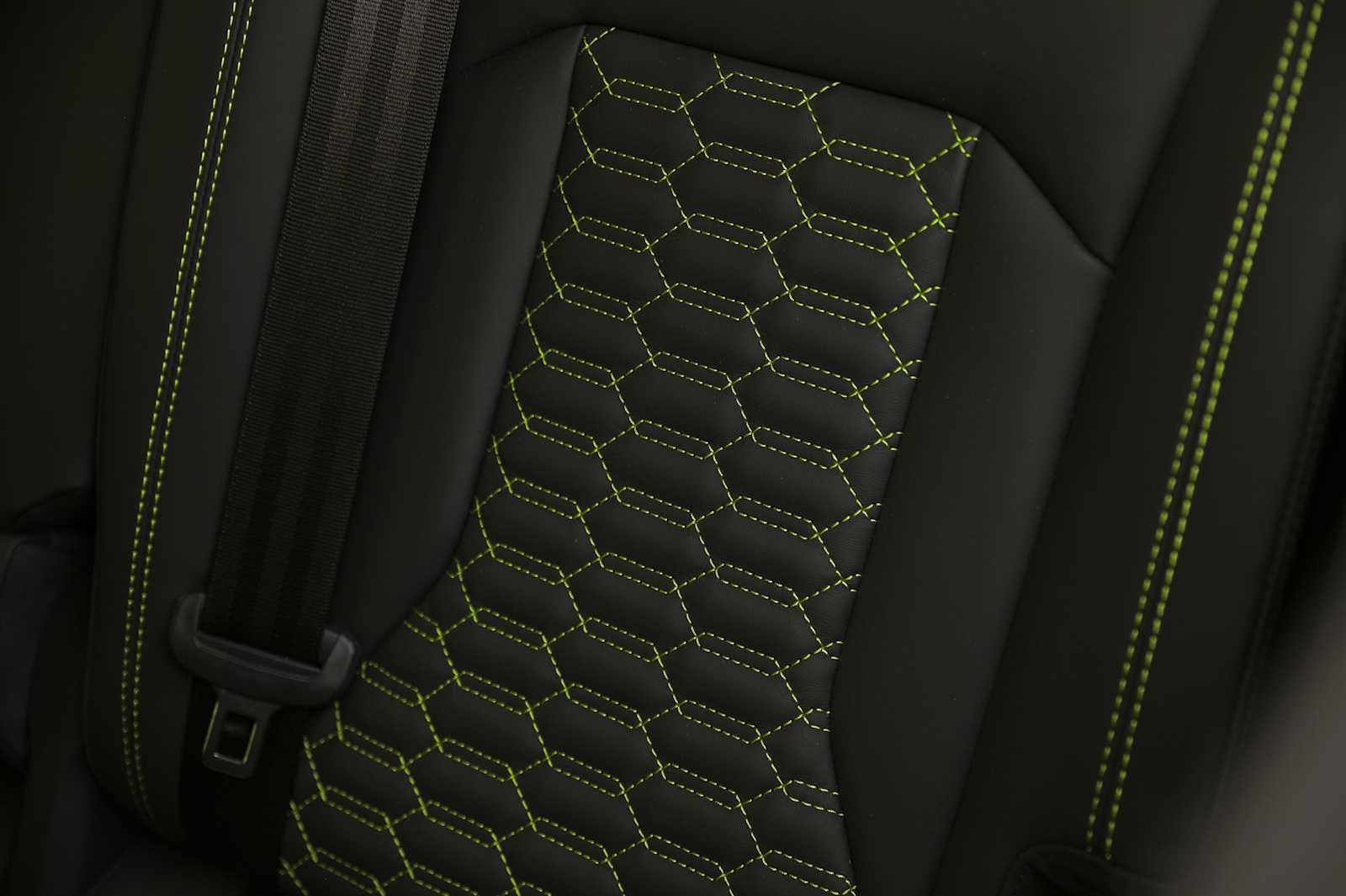 2024 Lamborghini Urus S - Photo 32
