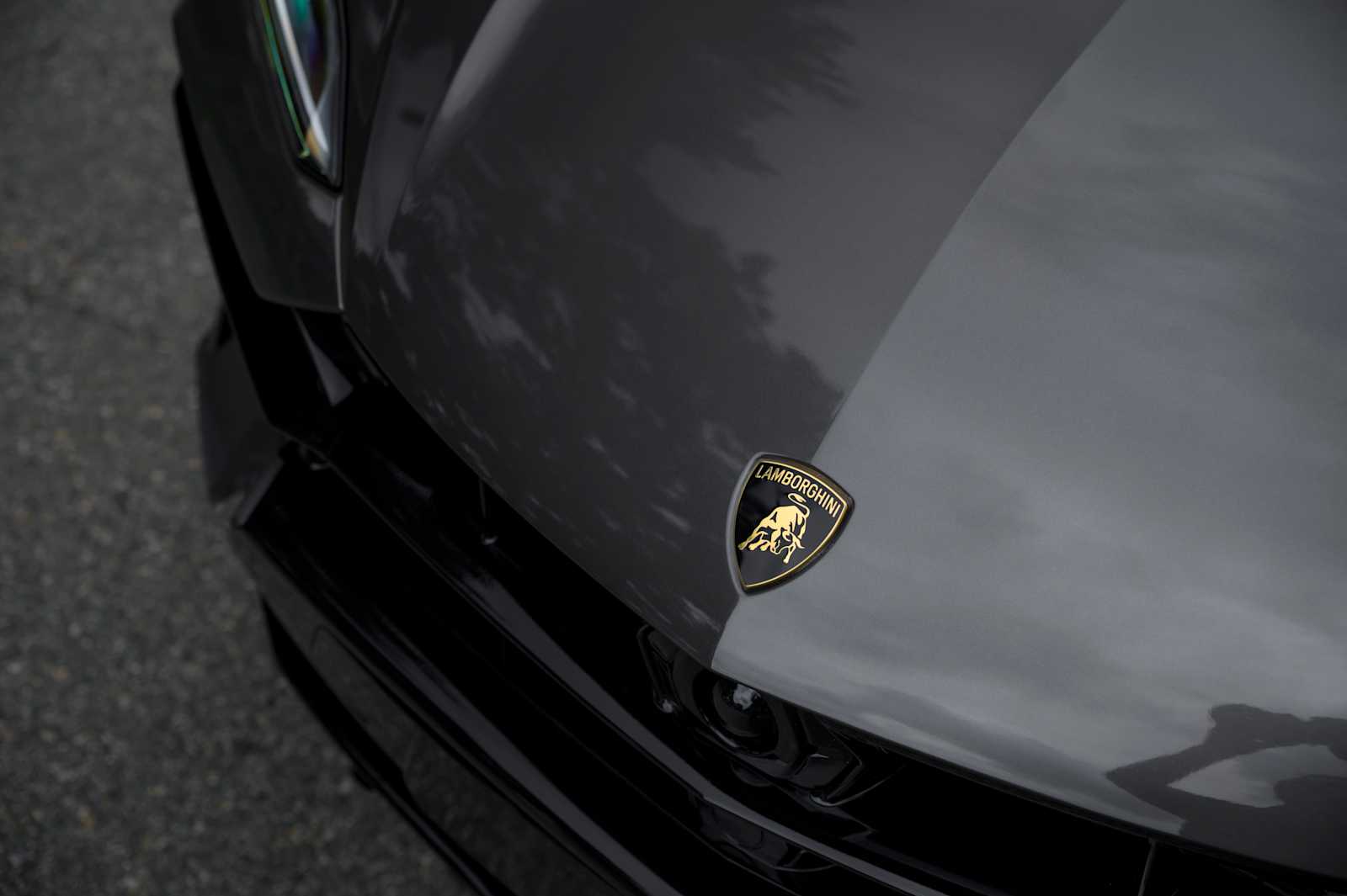 2026 Lamborghini Urus SE - Photo 18