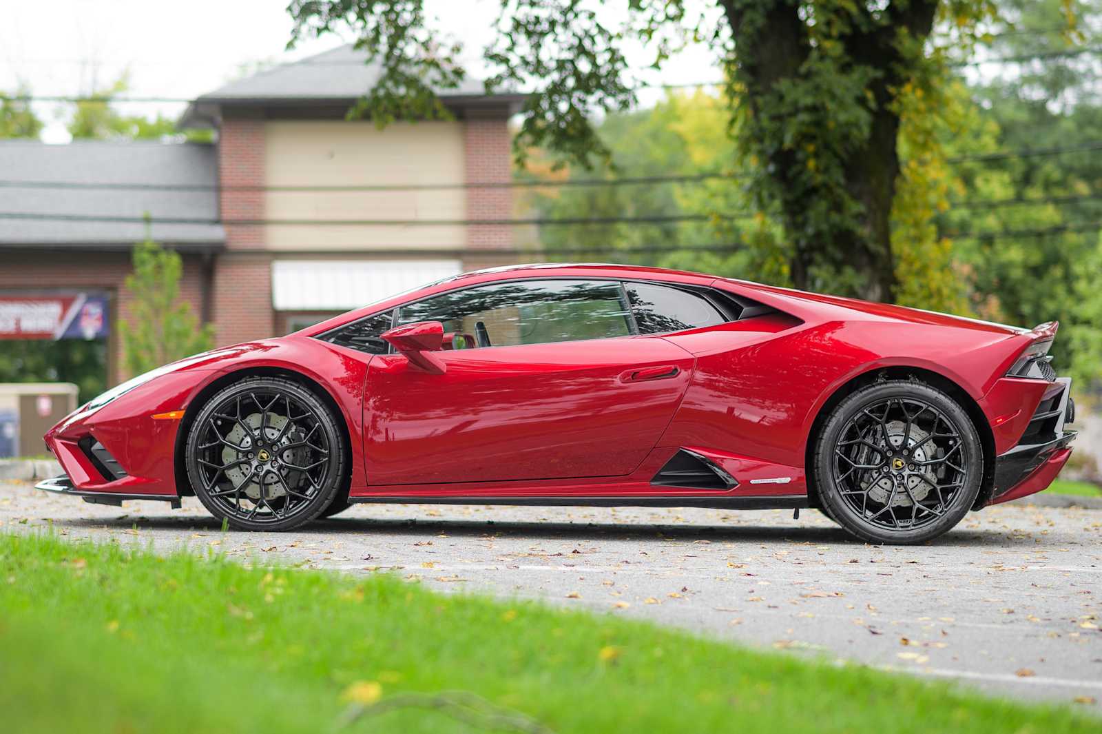 2021 Lamborghini Huracan EVO - Photo 12