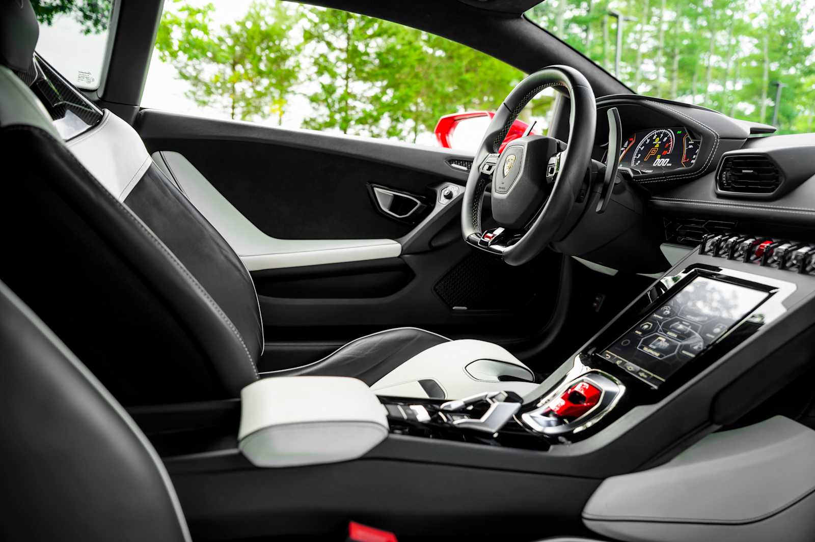 2021 Lamborghini Huracan EVO - Photo 30