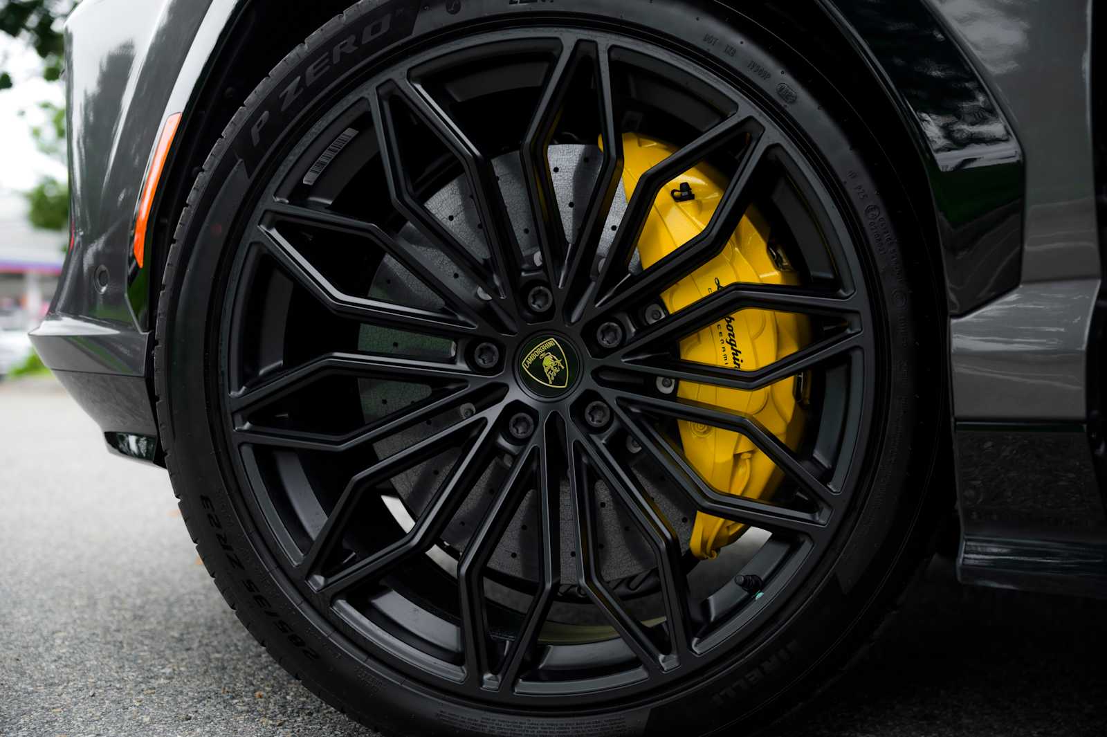 2026 Lamborghini Urus SE - Photo 19