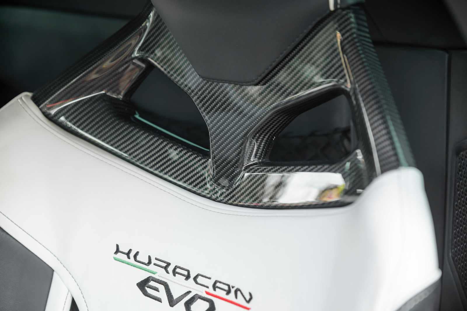 2021 Lamborghini Huracan EVO - Photo 26