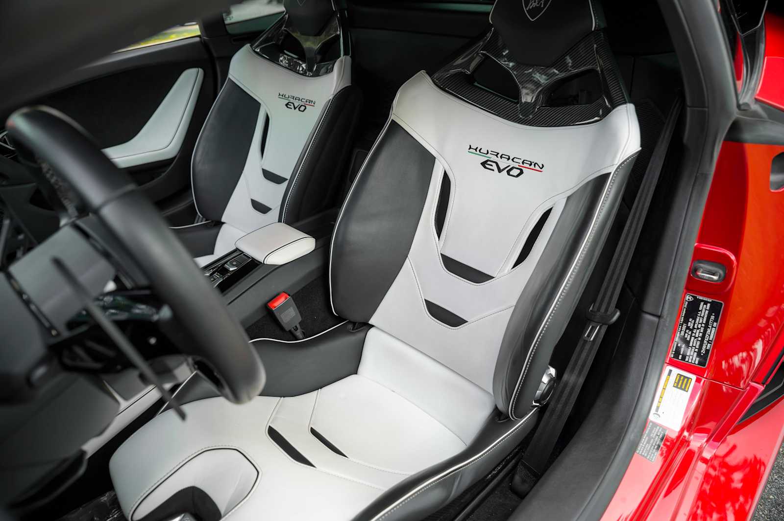 2021 Lamborghini Huracan EVO - Photo 6