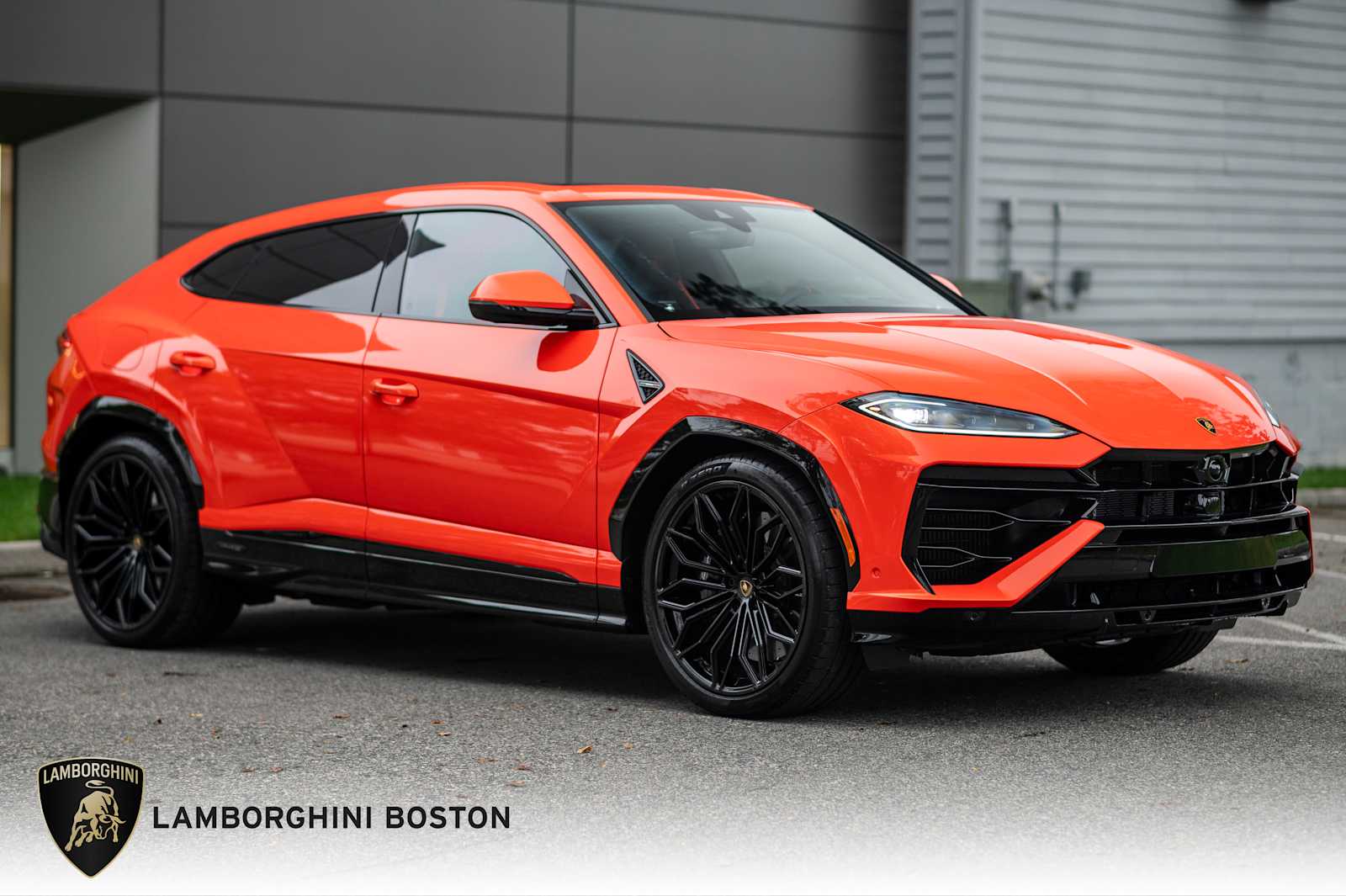  Lamborghini Urus