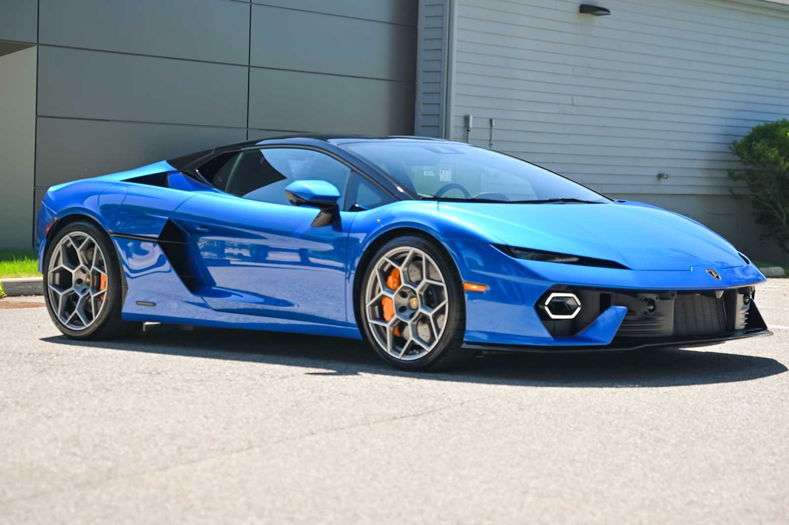 2026 Lamborghini Temerario Base - Photo 8